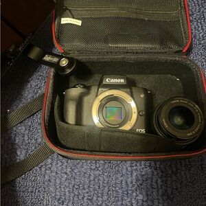 Canon m50 mark ii with feelworld monitor